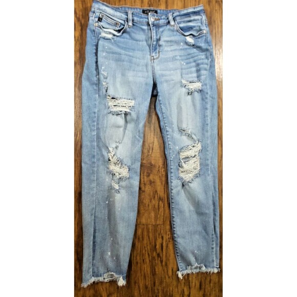 Judy Blue Jeans Boyfriend Fit Blue Denim Distressed Pants JB82155LT Size 11/30 - Picture 1 of 16